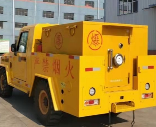 罗山爆破器材运输车专用功能