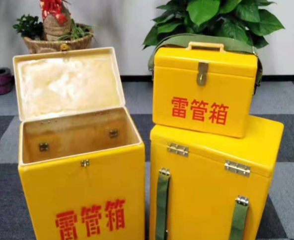 罗山玻璃钢雷管箱有哪些特点